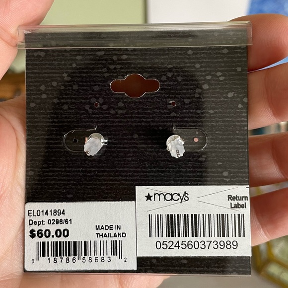 • Lovely Marcasite Set • - Picture 5 of 7